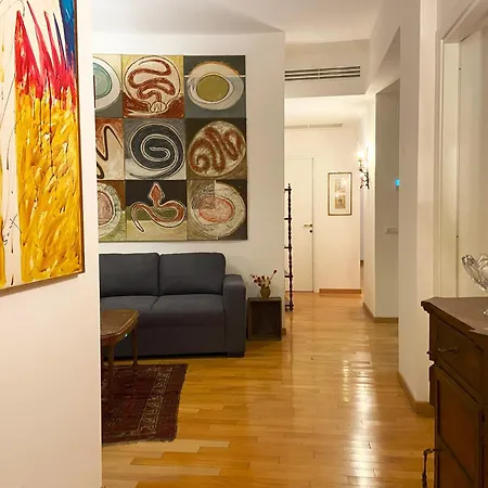 Trastevere Advenida Apartman *